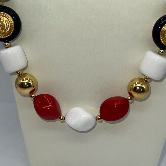 Liz Claiborne Beaded Bib Necklace Gold Tone Multicolor Long Nautical  Crest - Picture 4 of 6